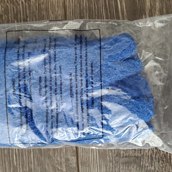 8 pairs of socks - Brand New - Super Mario, Play Station, Mega Man & Marvel - Picture 7 of 9